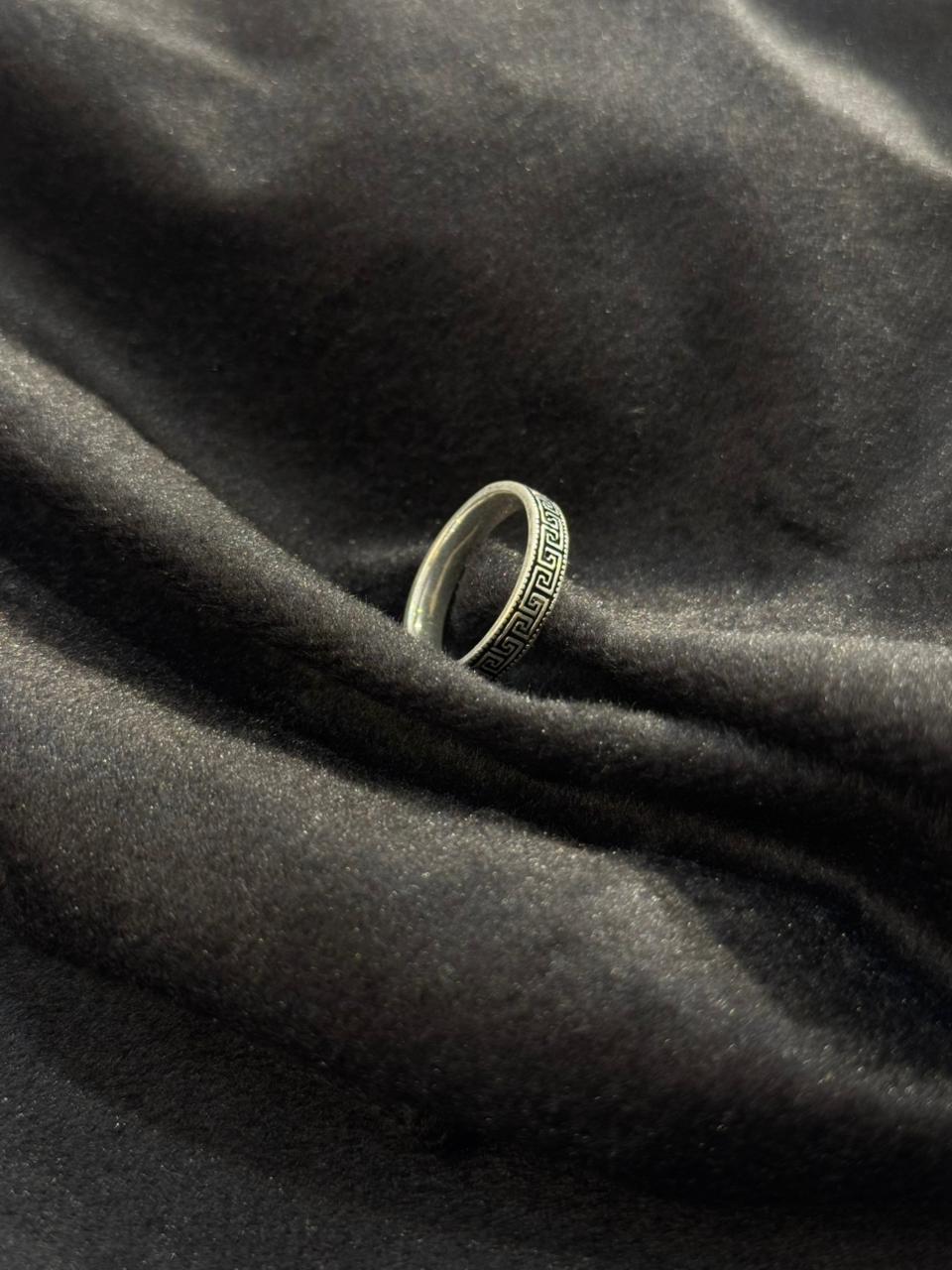 The Labyrinth Band | 925 Silver